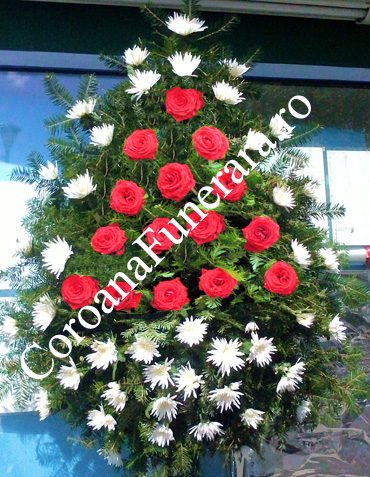 Coroana crizanteme trandafiri
